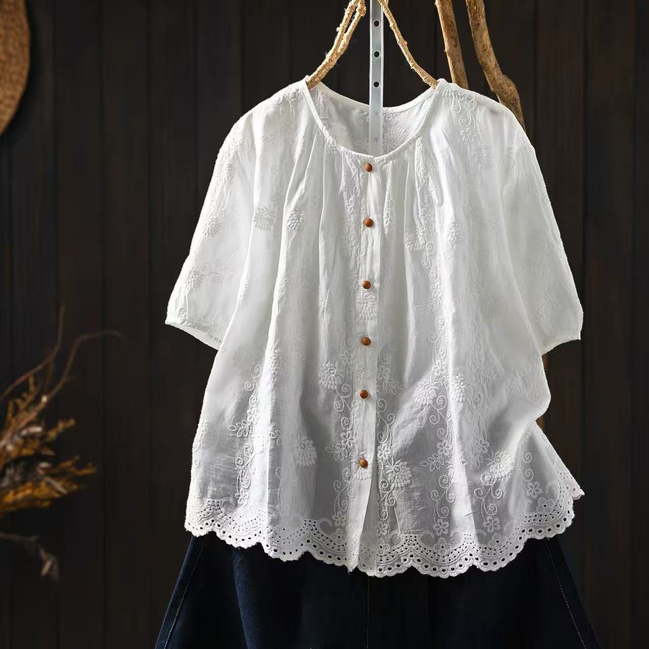 Embroidery Eyelet - Blusa Feminina 100% Algodão com Bordado