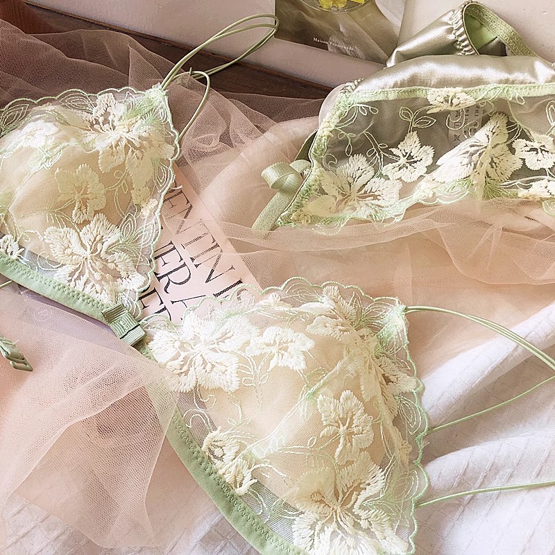 Conjunto de lingerie de nicho  - Embroidery In Australia avaliação e preço