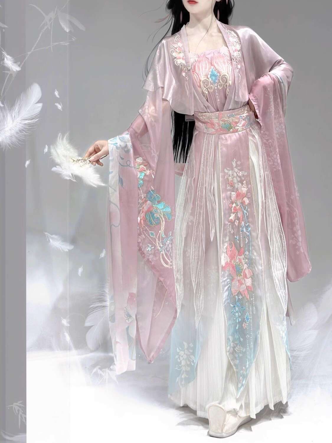Novo hanfu wei jinfeng indústr - Embroidery In The Piece avaliação e preço